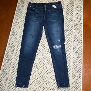 Fashion nova jeans size 11